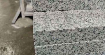 烟台芝麻白楼梯踏步