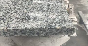 烟台芝麻白楼梯踏步 芙蓉白