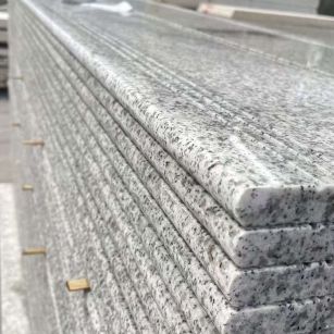 烟台芝麻白楼梯踏步 花岗岩楼梯板材