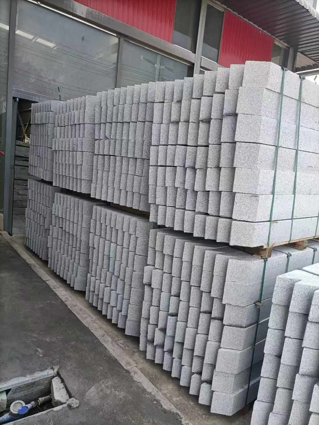 烟台芝麻白树围石 树池