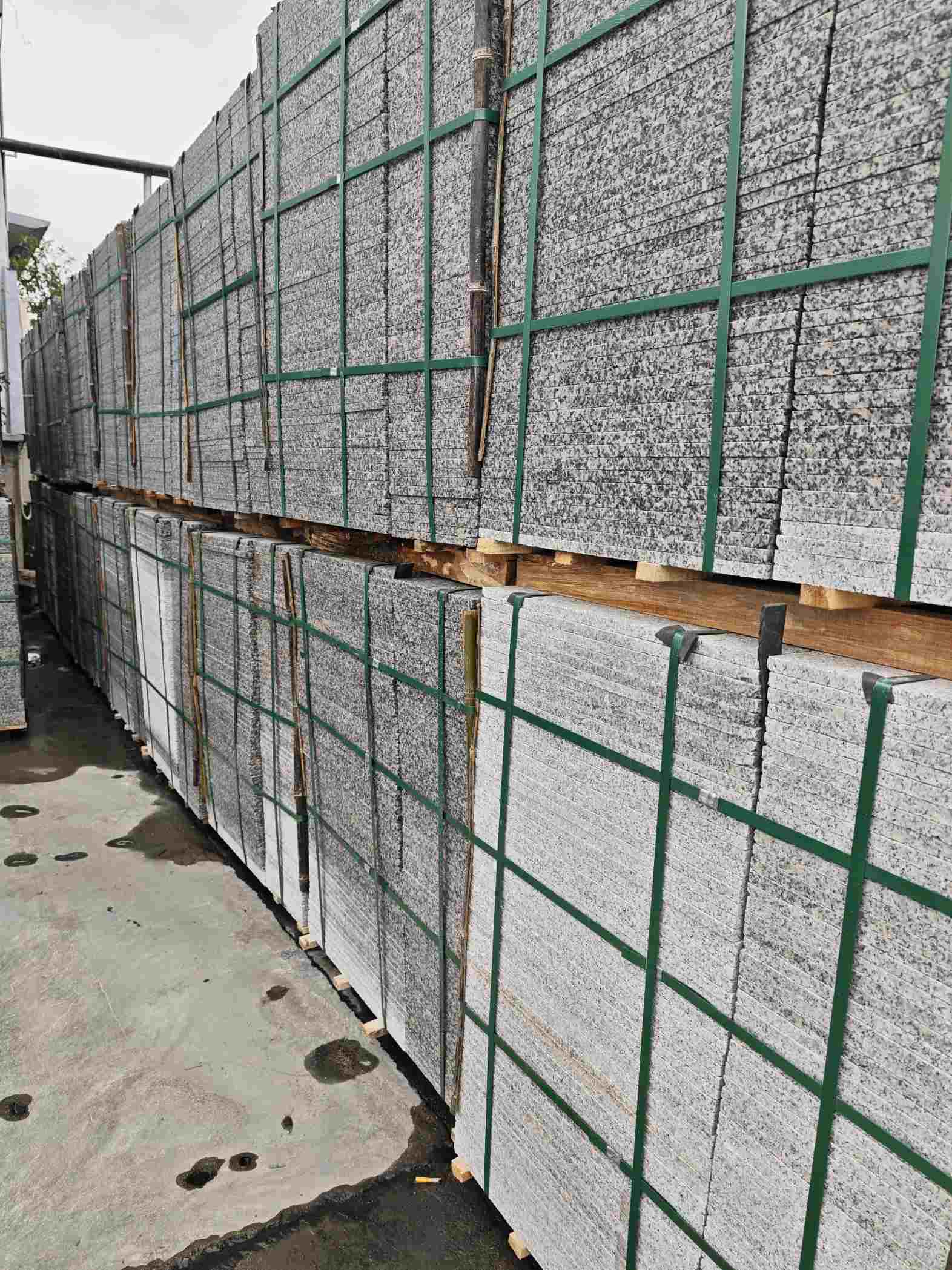 烟台芙蓉白地铺石，石材地铺石