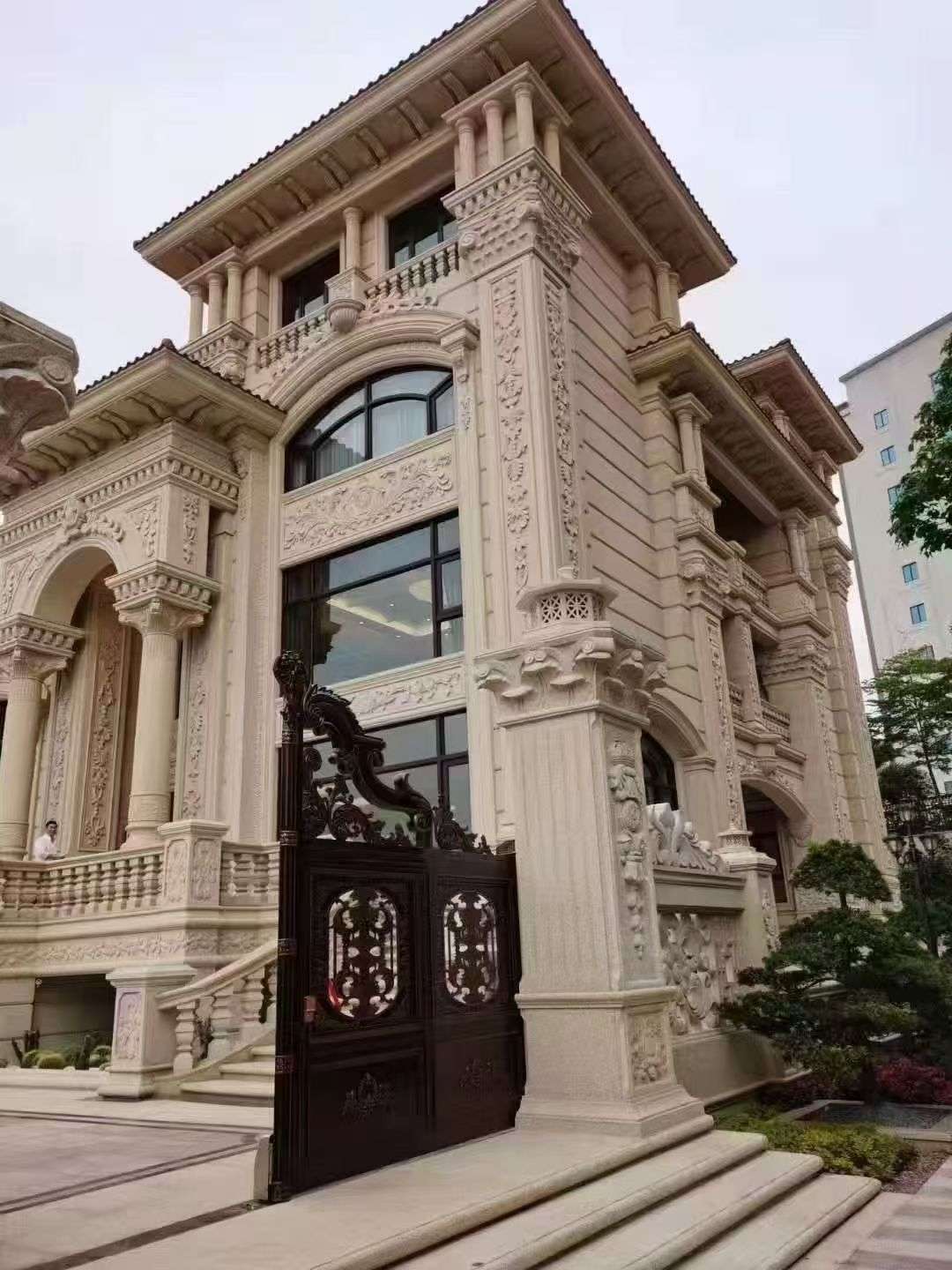 烟台黄金麻别墅外墙异形定制