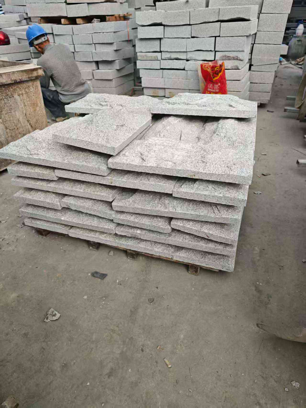 烟台芝麻白蘑菇石，自然面